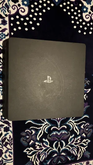 سوني 4 للبيع ما انفتح من قبل + السعر 45 وقابل