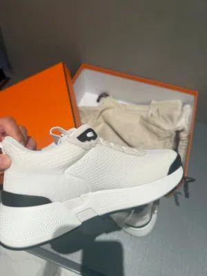 جوتي Hermès