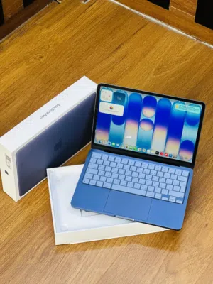 MacBook Neo13inch 8GB RAM 512GB 11 month under warranty battery health 99% good condition.