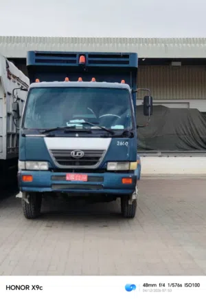 Nissan ud very good condition