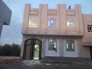 عماره ثلاث لبن موثق بالسجل العقاري بشملان