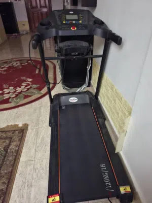مشايه رياضيه متعددت السرعات مزود بحزام تخسيس كهربائى
