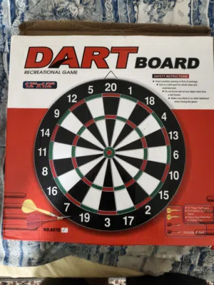 لوحة دارتس (Darts) احترافية "وجهين" + 6 أسهم بأعلام