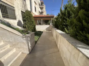 للبيع شقة ارضية ضاحيه الرشيد تصلح للسكن او الاستثمار