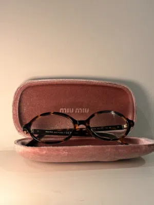 نظارهmiu miu شبه جديده اصليه