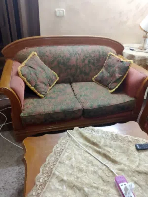 طقم كنب للبيع