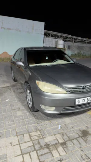 تويوتا كامري 2006 4 سلندر للبيع