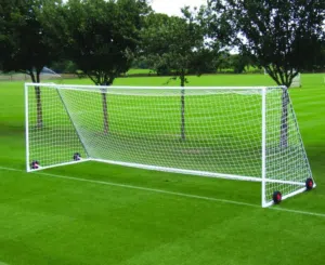 مرمى حديد خماسي 3 في 2 متر مع شبك