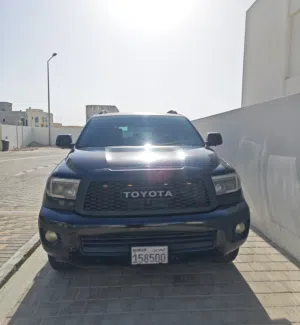 Toyota sequoia 2012