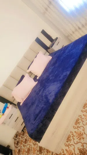 غرفة نوم كاملة للبيع