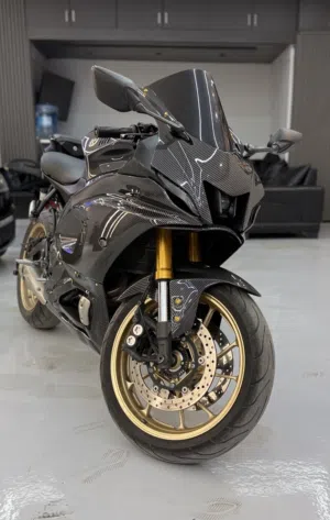 غير-قانوني-yamaha-r7