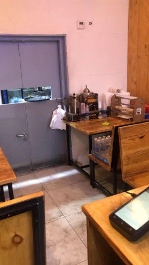 Resturant for sale in salmiya block 10