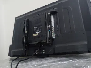 شاشة dansat 32 بوصة