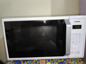 ميكرويف توشيبا ياباني 25L حجم كبير استخدام خفيف يعمل بشكل ممتاز جدا