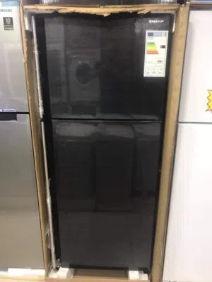 عرض نااار على ثلاجه شارب 450 لتر اسود من شركة حيدر مراد