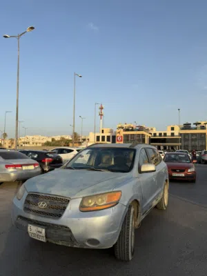 Used Hyundai Santa Fe in Tripoli