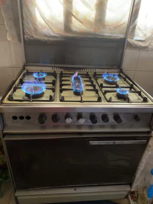 فرن غاز خمس عيون