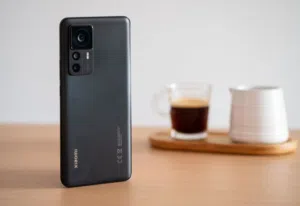 Xiaomi 12t Pro المعالج: ثماني النواة Snapdragon 8+ Gen 1 تكنولوجيا 4 نانو التخزين / 256gb