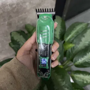 ماكينة حلاقة احترافية LCD – موديل LT-808 (Professional Hair Clipper)