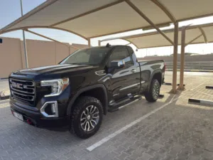 GMC SIERRA AT4
