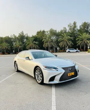 للبيع لكزس Ls 500