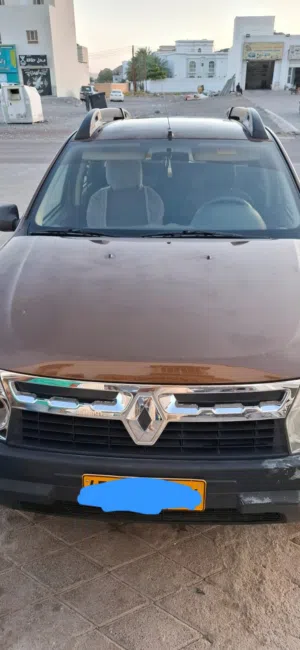 Used Renault Duster in Al Dakhiliya