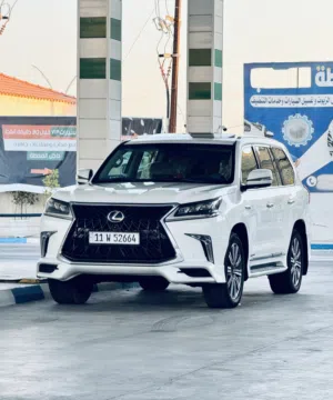 Used Lexus LX in Basra