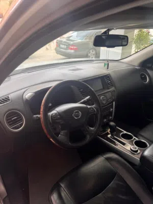 Used Nissan Pathfinder in Amman