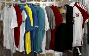 مجموعة تيشرتات قياس t-shirts for sale size L