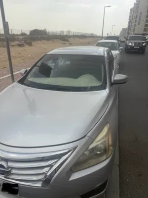 نيسان التما للبيع