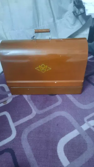 ماكينة خياطة الفراشه جديده غير مستخدمه للبيع