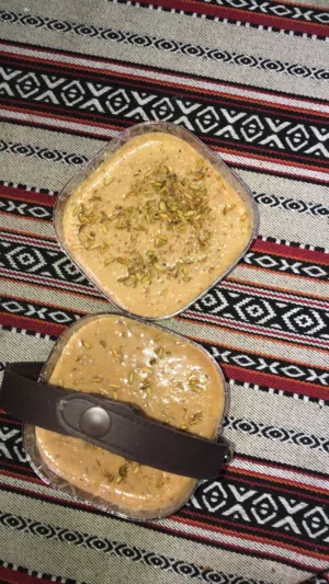 قشاط النارجيل حلوى زمن الطيبين وايد حلوه  وحلوى الماهوه بشعيريه وبسمسم والفستقيه  ورشه عاد يخبل واو