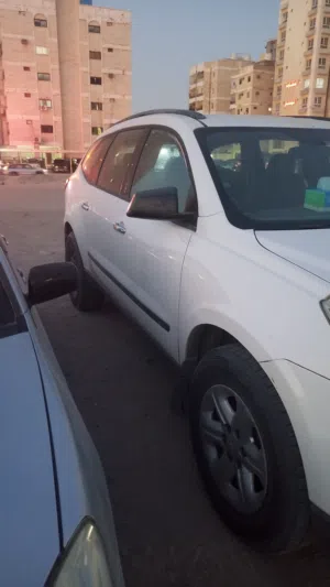 Used Chevrolet Traverse in Farwaniya