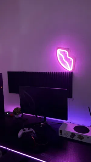 طاولة مكتبيه rgb