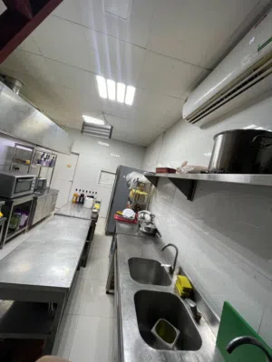 Cafe and Cefeteria for Sale