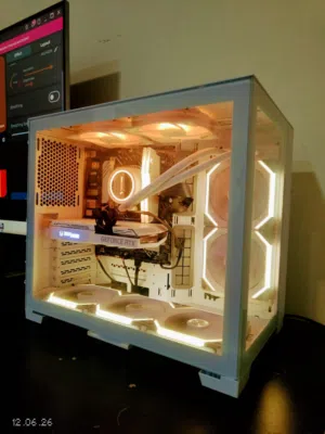 White Build High End RTX 3070 3 TB 16 GB I5 12 Gen Slightly Negociable