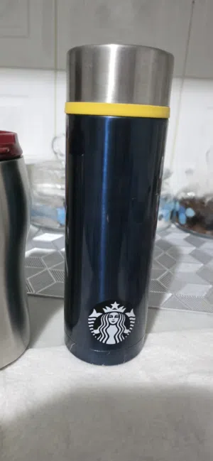 Tumblers حافظات مياه او سوائل