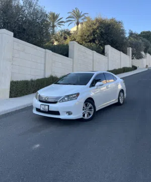 Used Lexus HS in Amman