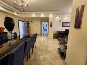 210 m2 3 Bedrooms Apartments for Rent in Amman Abdoun