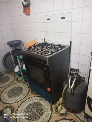 Ovens . Midea . Used0