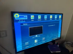 شاشة JVC حجم 40 بوصه FULL HD SMART TV