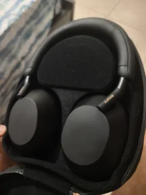 NEW SONY WH-1000XM5 Wireless Noise-Cancelling Headphones