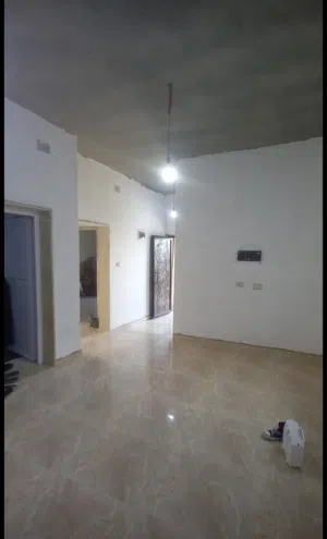 منزل صغير في الطورة