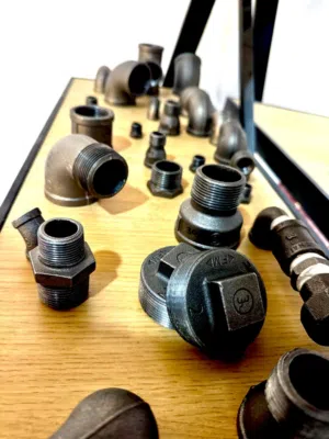 توصيلات الغاز جميع الاحجام بجودة عالية لدى سياب Gas fittings of all sizes, high quality, available