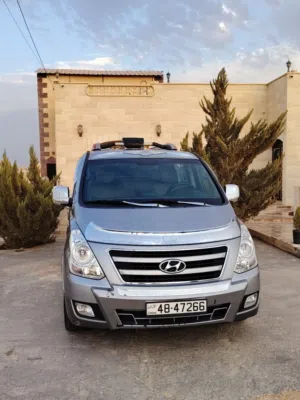 باص هونداي 218
