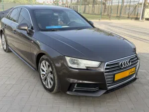 سيارة أودي audi A4 للبيع وكالة عمان