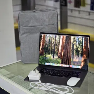 Macbook Pro 2019 16 Inch/i9/16GB RAM/1TB SSD ماكبوك برو 2019 نظيف جدا + ماوس + شاحن + وشنطة