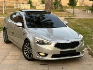 كادينزا محرك30 اصلية مش مغيرة درجة عيب اوله عيب واحد لا