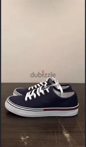 Tommy hilfiger shoes