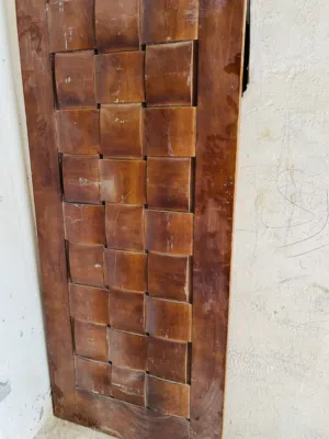 باب منزل رئيسي